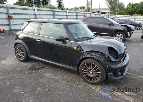 2011 Mini Cooper из США, поврежденный, VIN WMWSU3C53BT091155